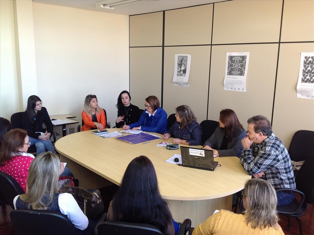 Comitê define calendário de eventos voltado às mulheres